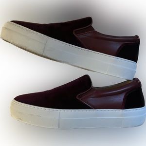 Burgundy velvet Greats slip-on